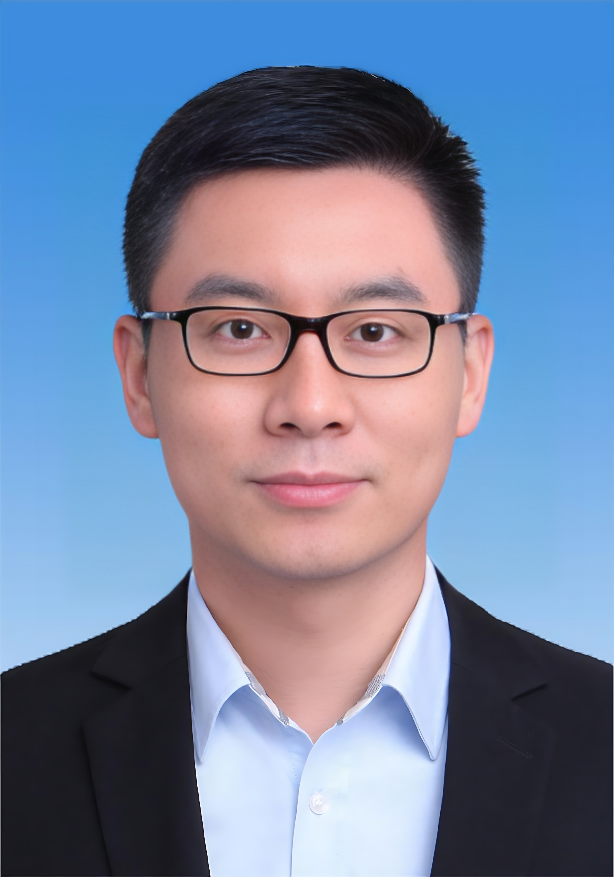data-id="u0wsougapmxj">现任陕西省安康市岚皋县委常委,副县长(挂职)