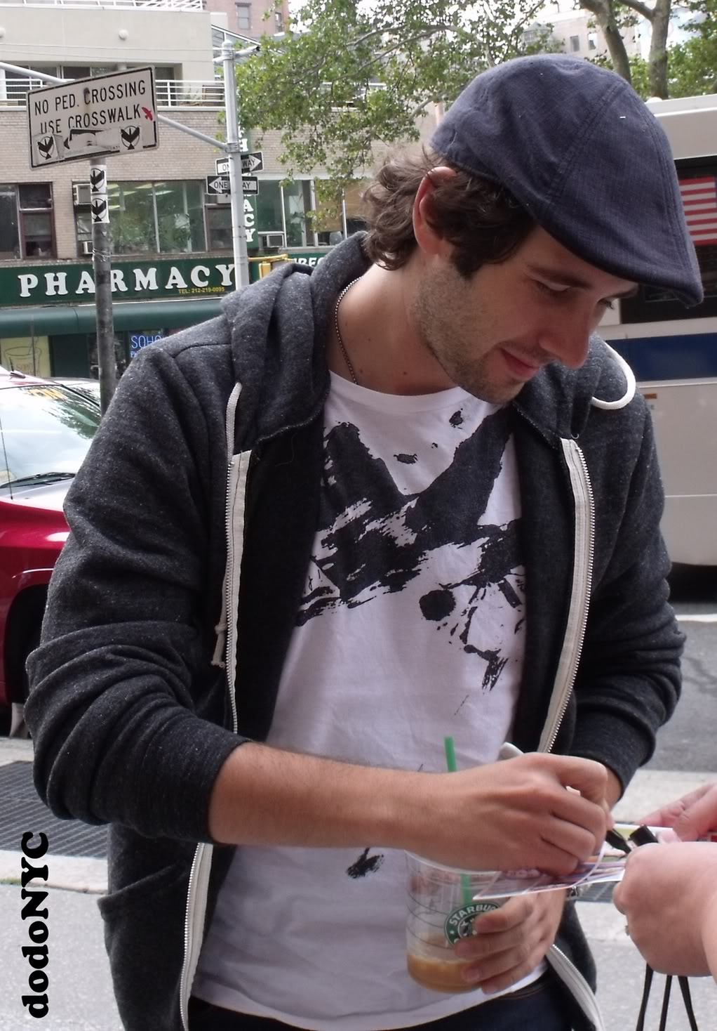  p>乔诗·葛洛班(josh groban),1981年2月27日出生于美国洛杉矶,美国