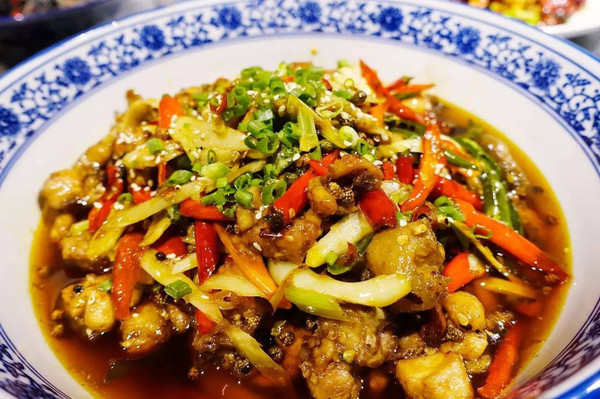 小米辣炒肉