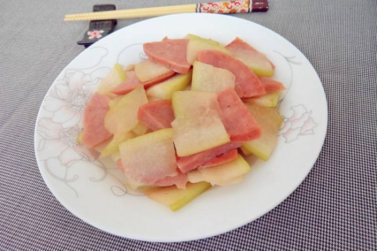 冬瓜焖火腿