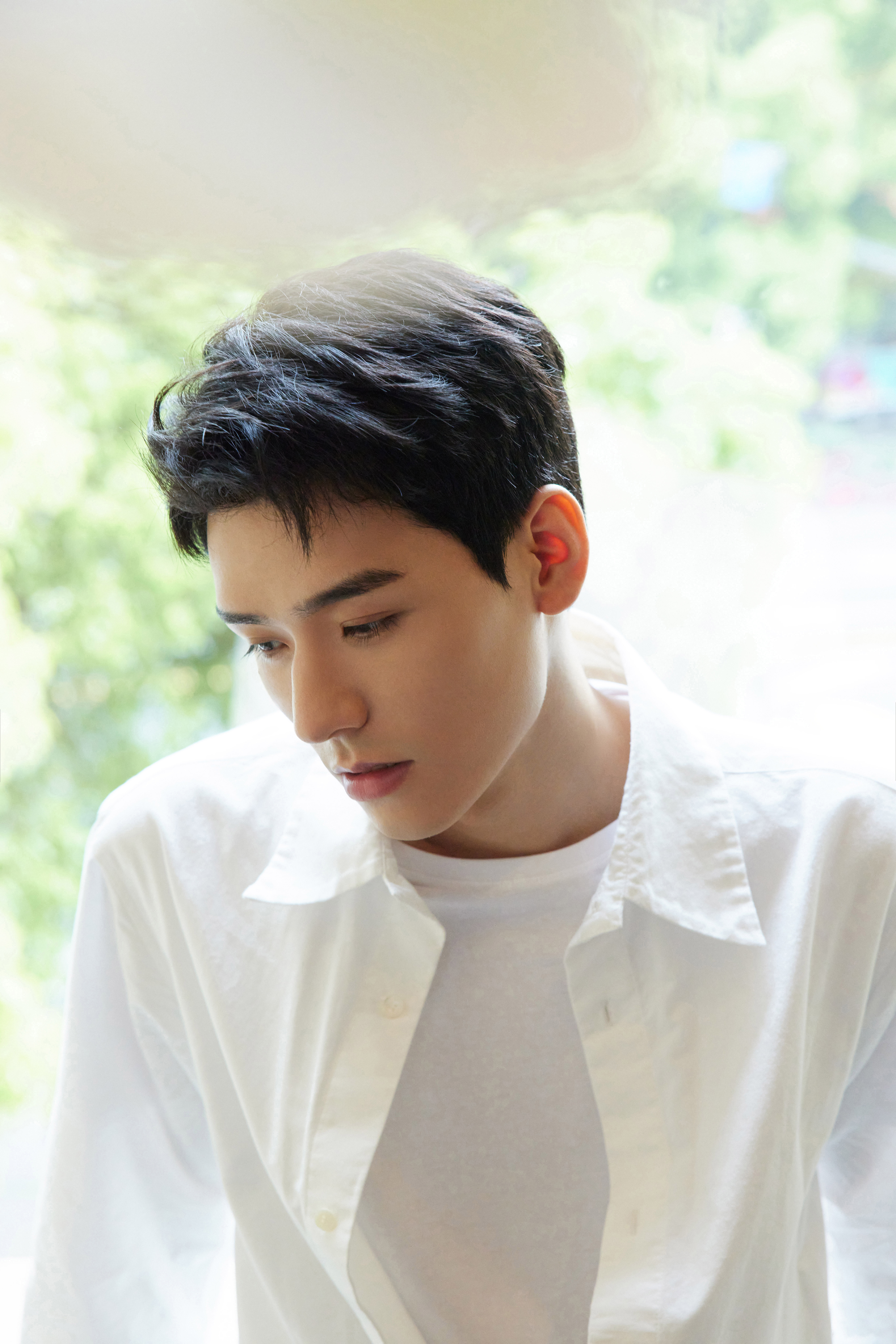  p>龚俊,1992年11月29日出生于四川省成都市,中国内地影视男演员,毕业