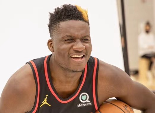  p>克林特·卡佩拉(clint capela),1994年5月18日出生于 a target="