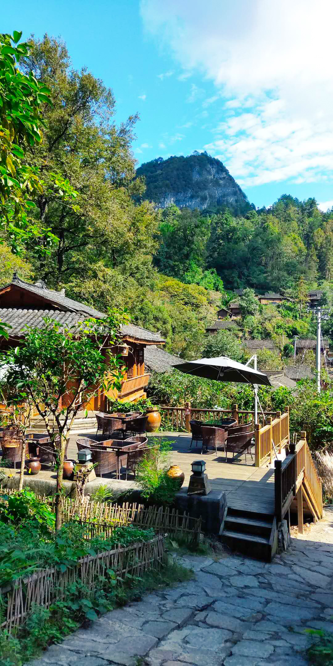 瑶山古寨旅游区