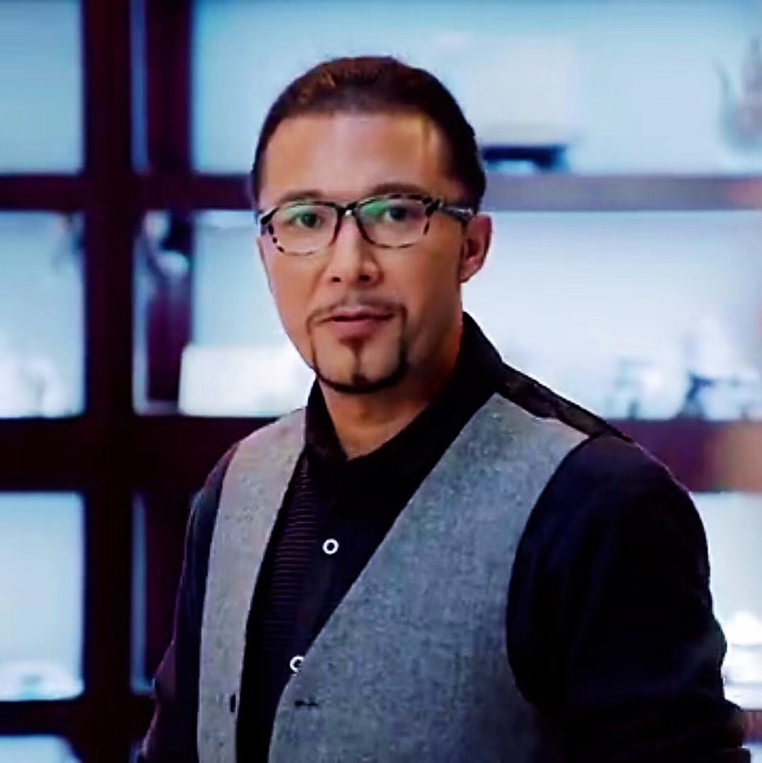 艾克拜尔·黑血