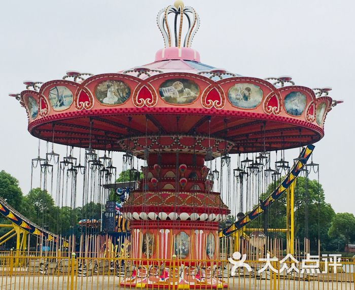 会社泉阳太湖之星(无锡)游览有限公司于2006年独资投入建设的游乐园