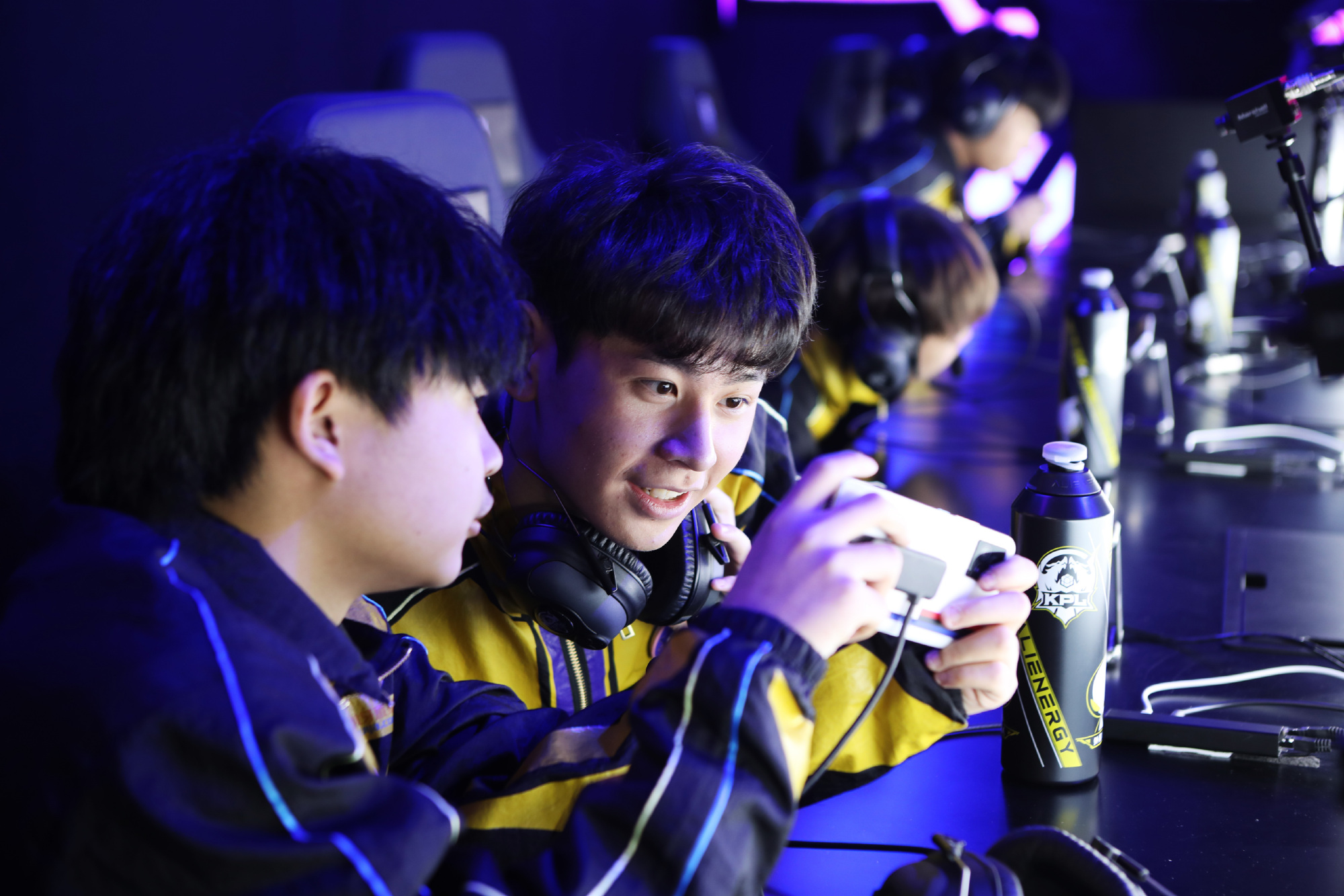 南京hero久竞电子竞技俱乐部