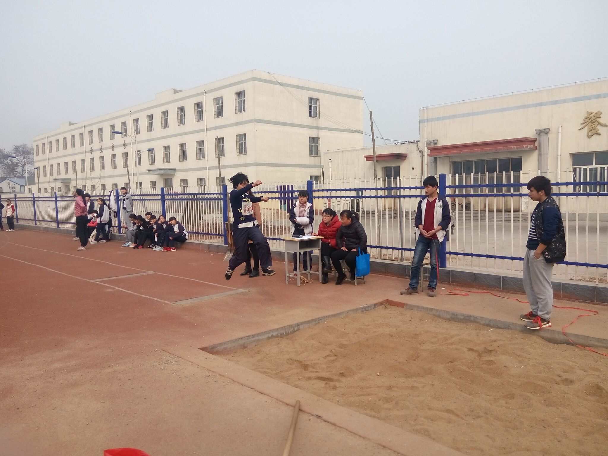 临城县东镇中学