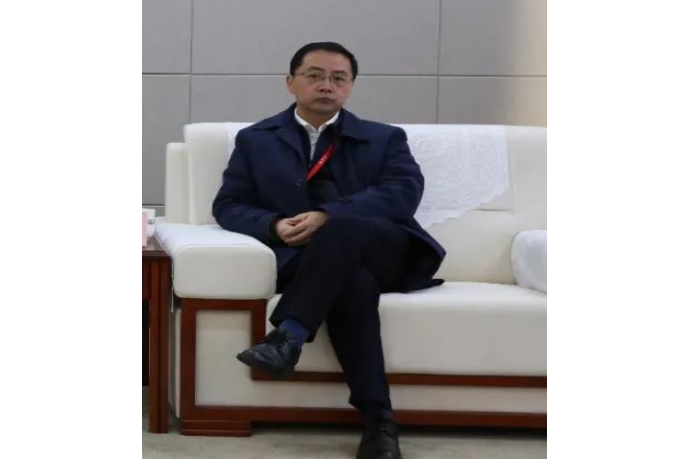 data-id="sredoiclx0om">余政纲,四川省宜宾环球集团有限公司党委书记