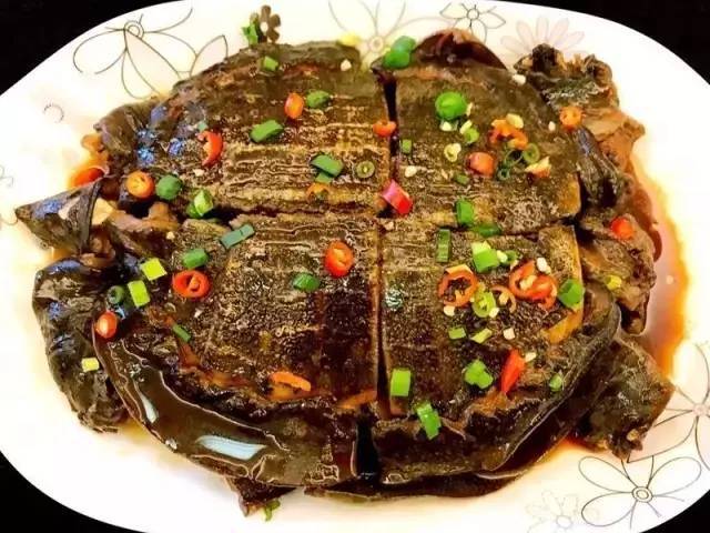 香辣小甲鱼