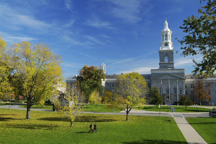 of new york,简称ub),又称布法罗大学或纽约州立大学水牛城分校,茁滗