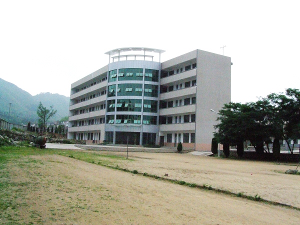 二中学(second middle school in jingde anhui),简称 b>旌德二中 /b>