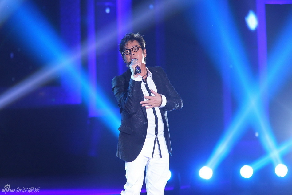  p>谭咏麟(alan tam),1950年8月23日生于香港,籍贯广东新会,中国香港