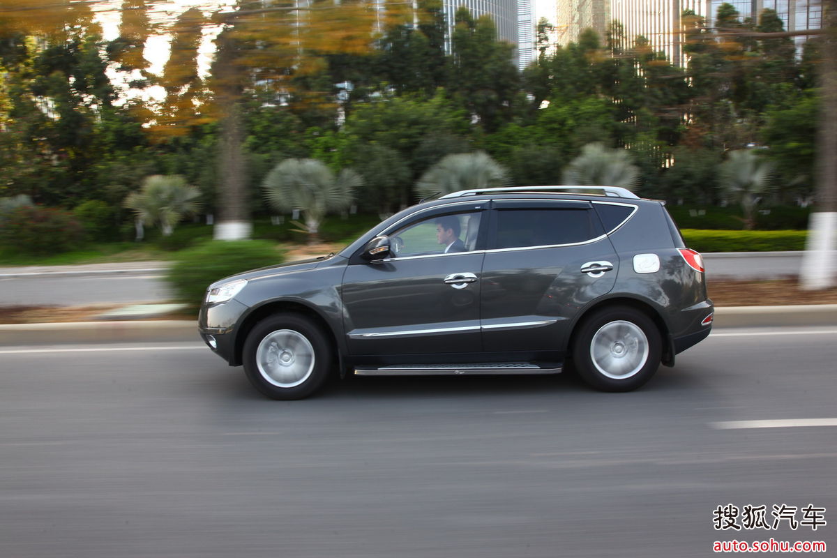 20l和24l排量均有搭载吉利的6挡自动变速器的车型吉利全球鹰gx7汽车