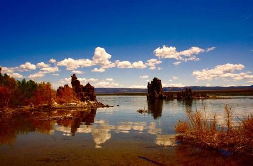  p data-id="gnyxa40ktb">玛瑙湖位于内蒙古巴彦淖尔市乌拉特后旗巴音