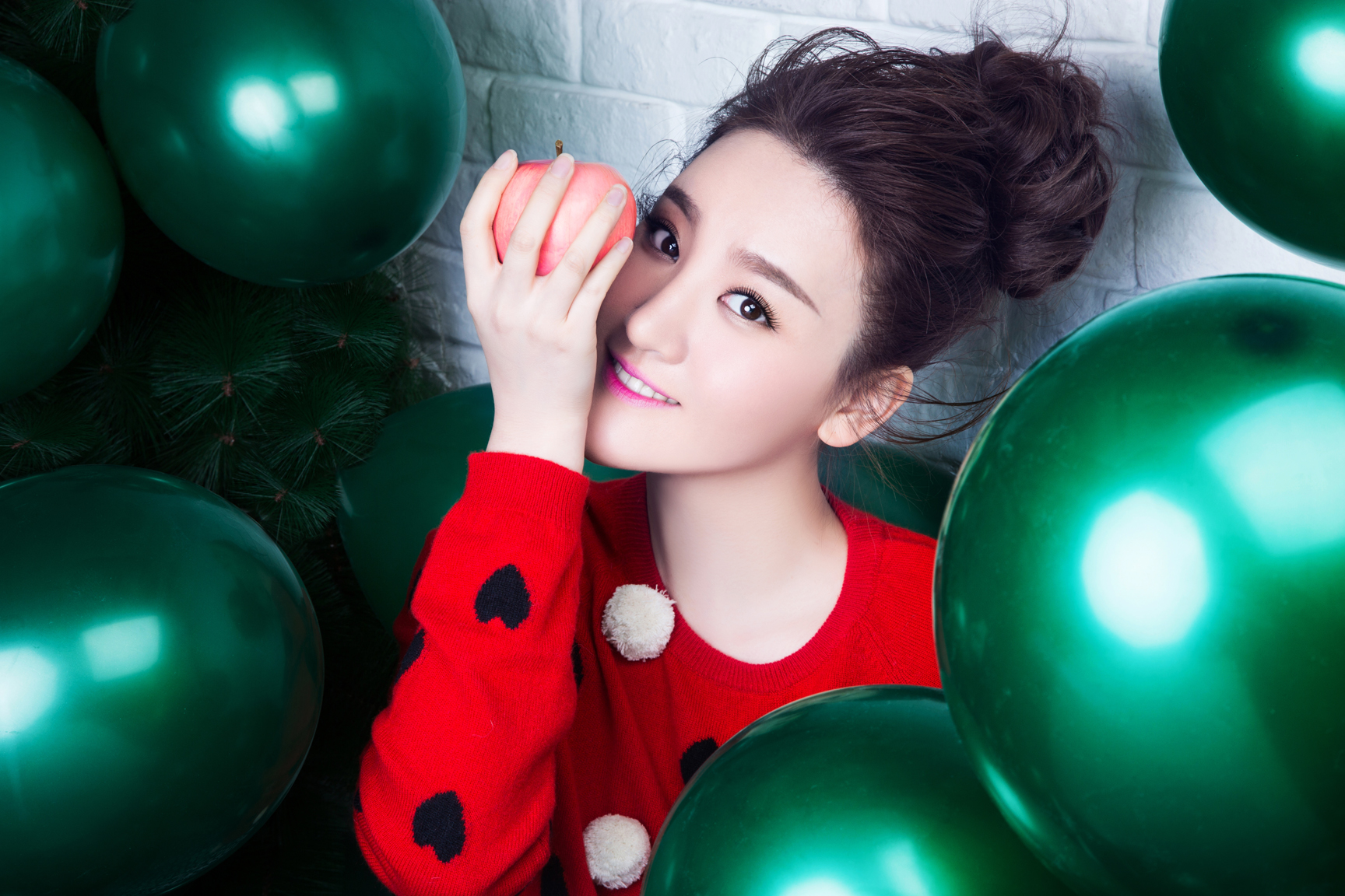  p>刘筱筱,1990年3月28日出生于江苏省徐州市,毕业于中央戏剧学院表演