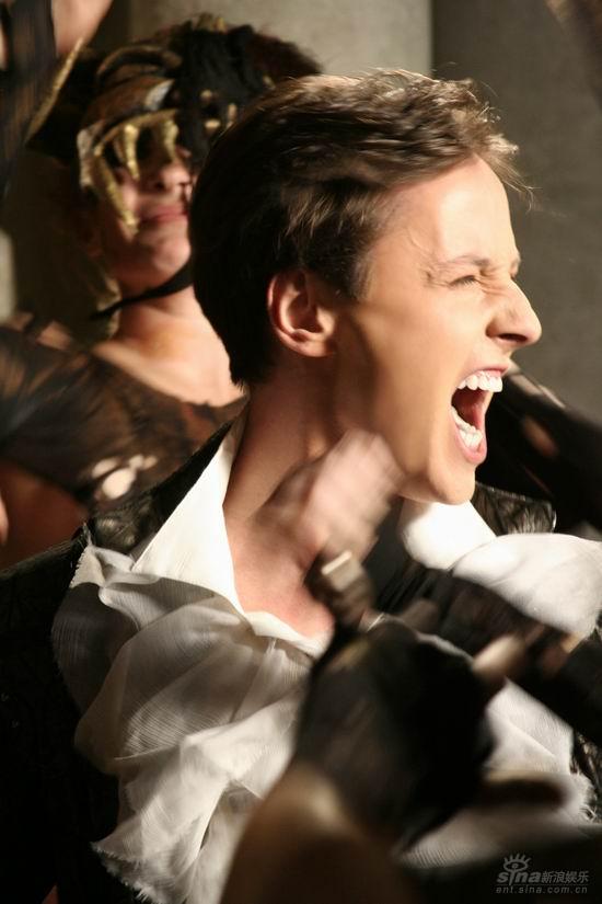  p>维塔斯(vitas),原名维塔利·弗拉达索维齐·格拉乔夫,1981年2月19