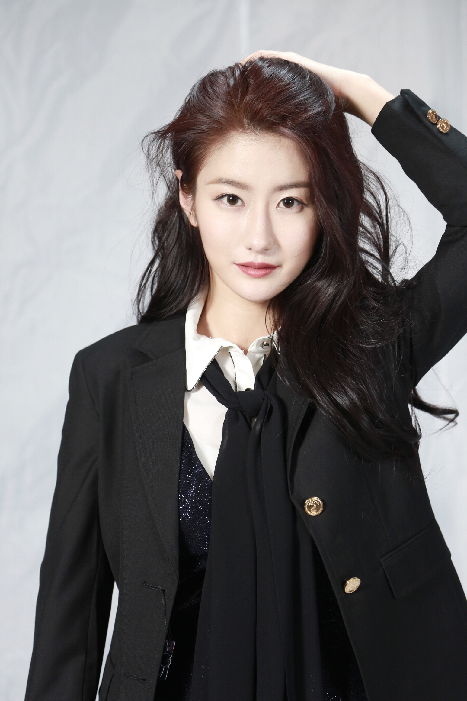  p>王雨薇,1996年出生,中国内地影视女演员.