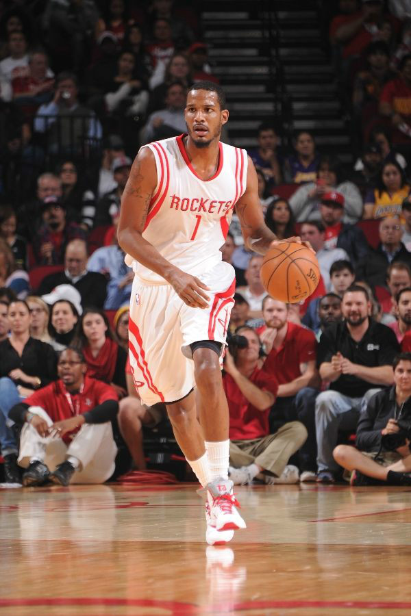 特雷沃·安东尼·阿里扎