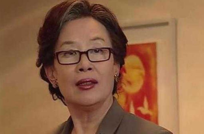 罗敬子