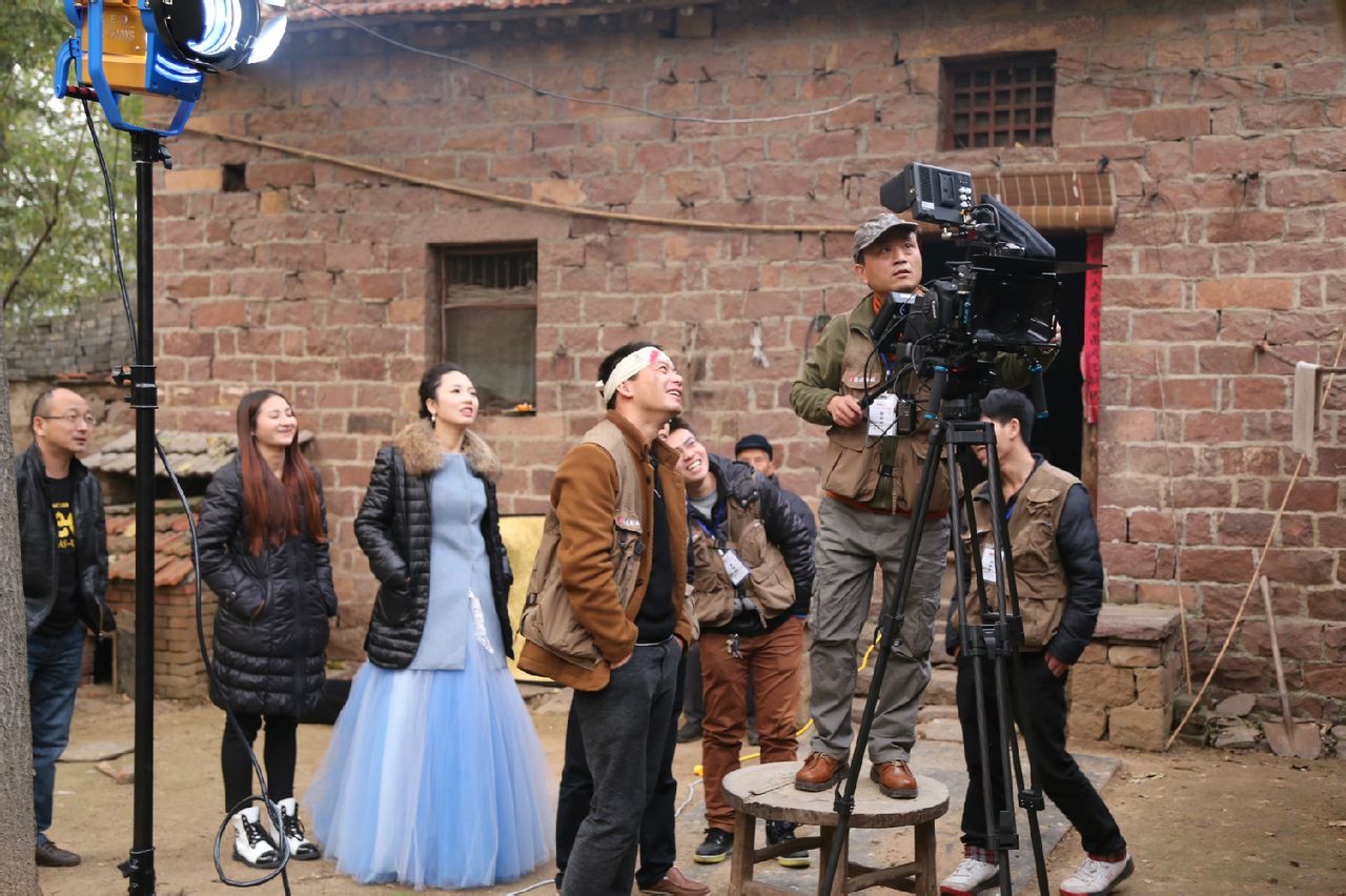  p>《红薯稀饭》是王焱导演的一部电影. /p>