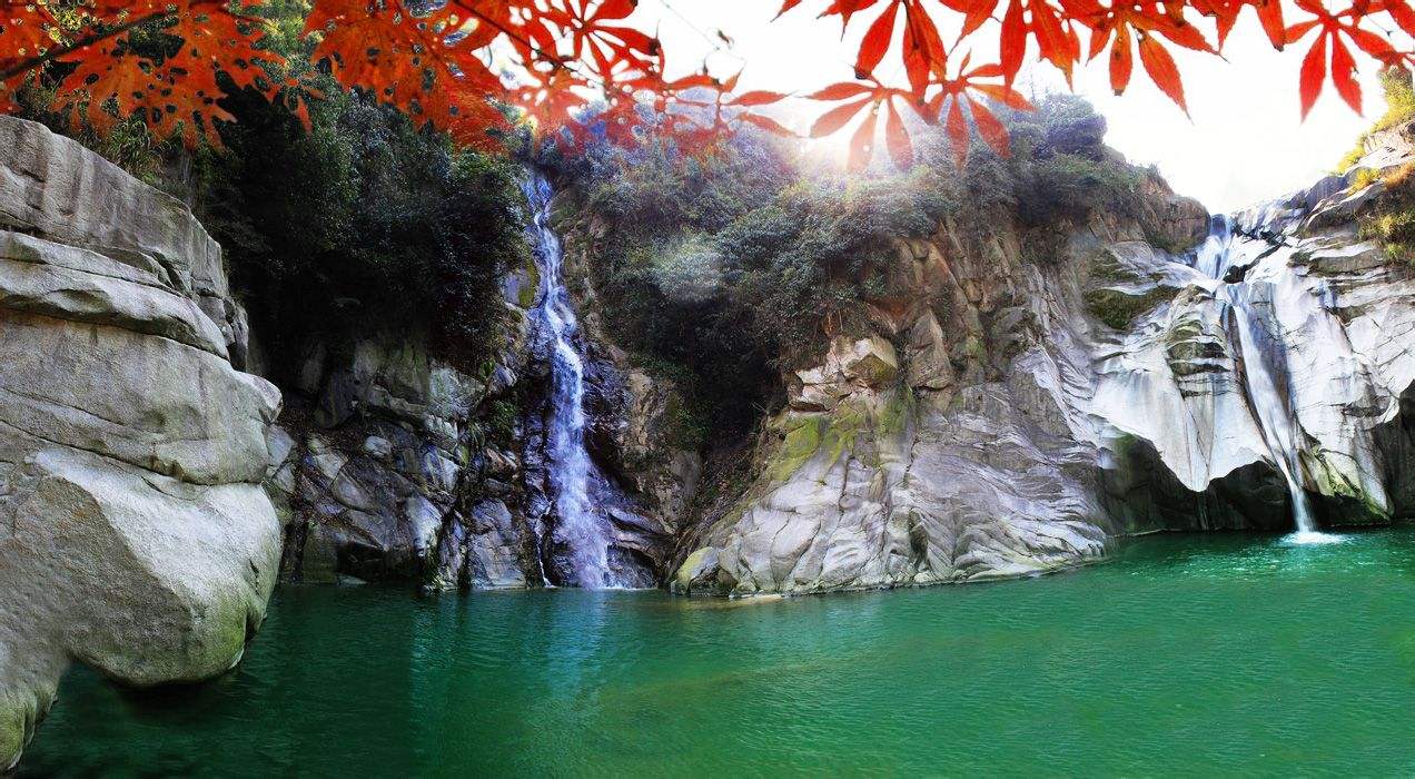  p data-id="gnwwxyj7k2"> a target="_blank" href="/item/碧龙潭