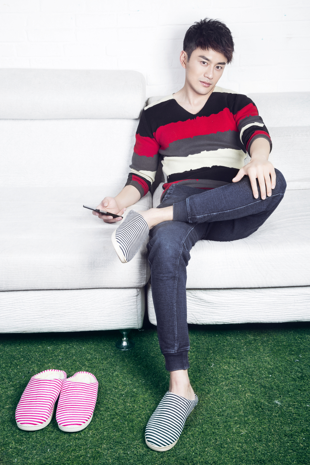  p>田牧宸(tim),原名田振崴,1983年9月24日出生于辽宁省葫芦岛市,中国