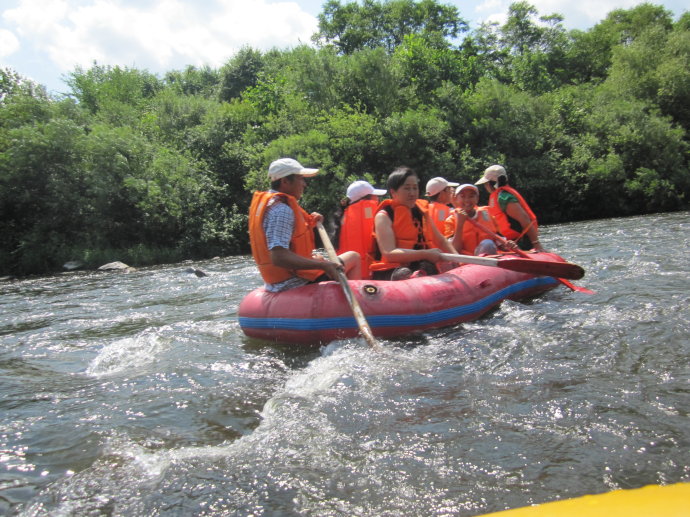  p data-id="gnyuiuge3l">巴兰河漂流位于黑龙江省哈尔滨市依兰县 a