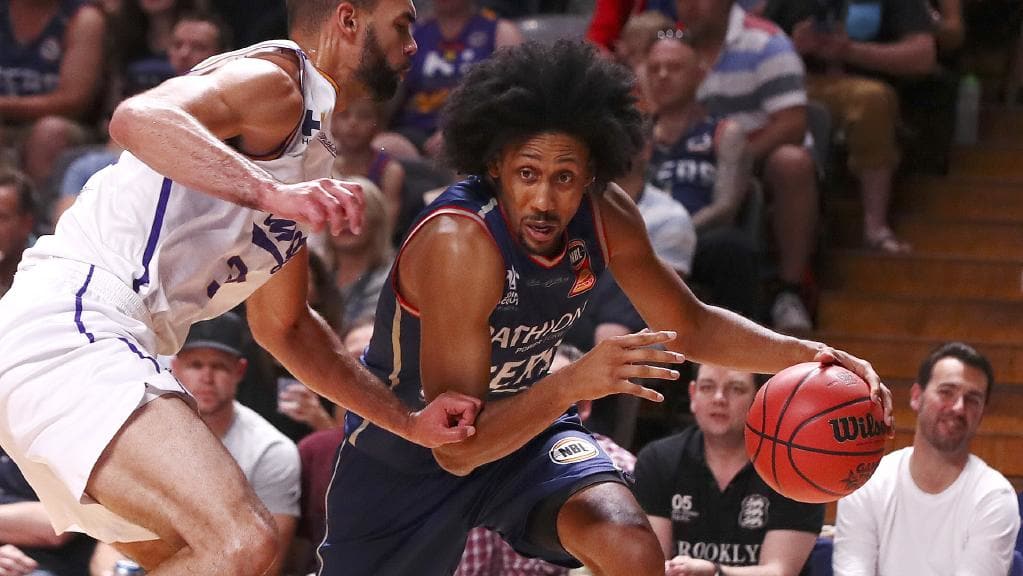  p>约什·柴尔德里斯(josh childress),1983年6月20日出生于美国 a