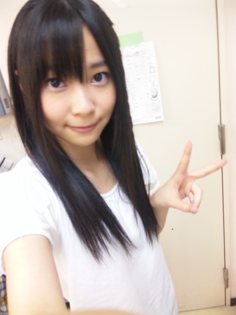  p>指原莉乃,1992年11月21日出生于日本大分县大分市,日本女歌手,演员