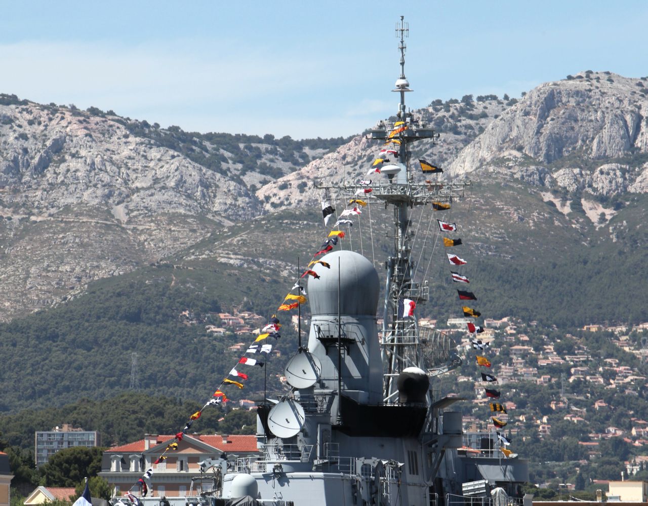 "卡萨尔"级导弹驱逐舰