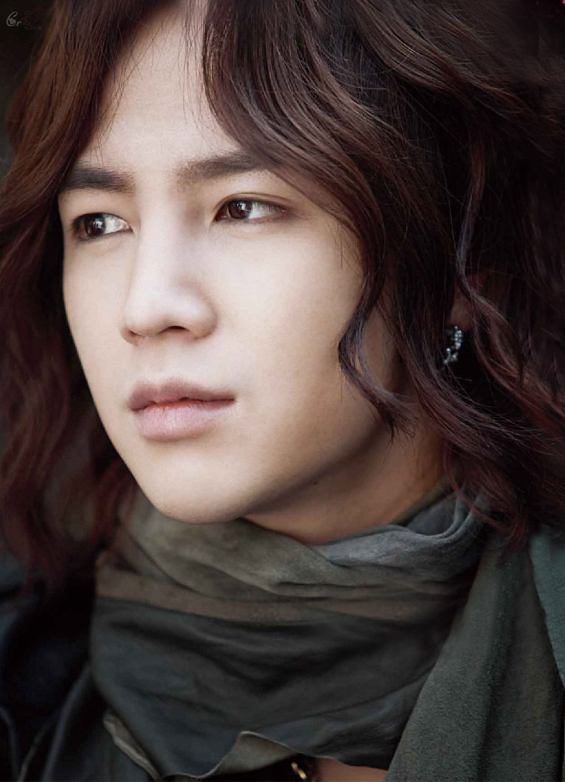 hb29c">《my precious》(我的珍宝)是韩国男歌手张根硕演唱的一首歌曲