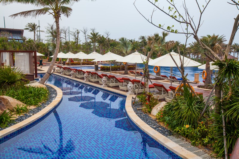  p>三亚海棠湾9号温泉度假酒店位于素有"东方夏威夷"美誉的 a href="