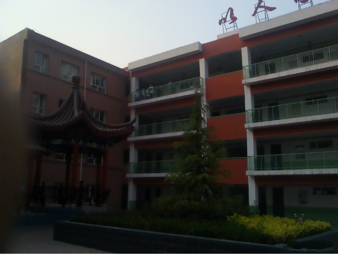 晋城市凤台中学