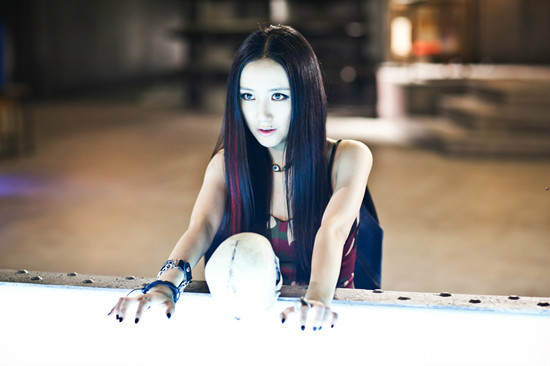 3568">梁音是网剧《 a target="_blank" href="/item/暗黑者/13838585