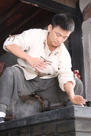 我的父亲是板凳