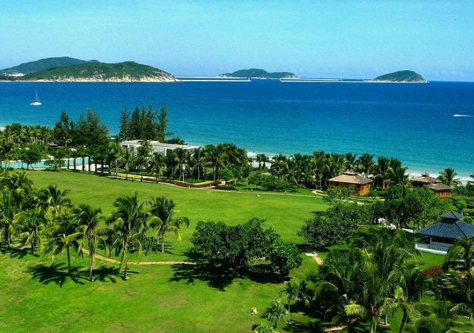  p>云龙湾位于海南 a target="_blank" href="/item/文昌市/536271"