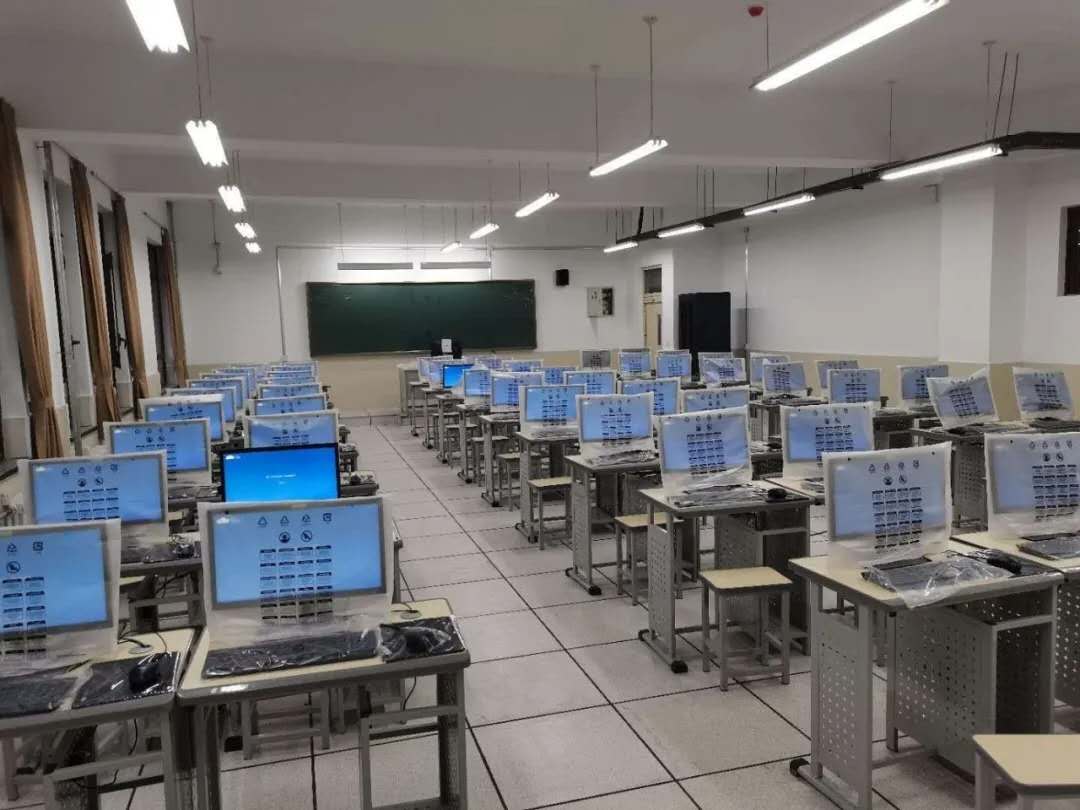 尖草坪区外滩实验小学
