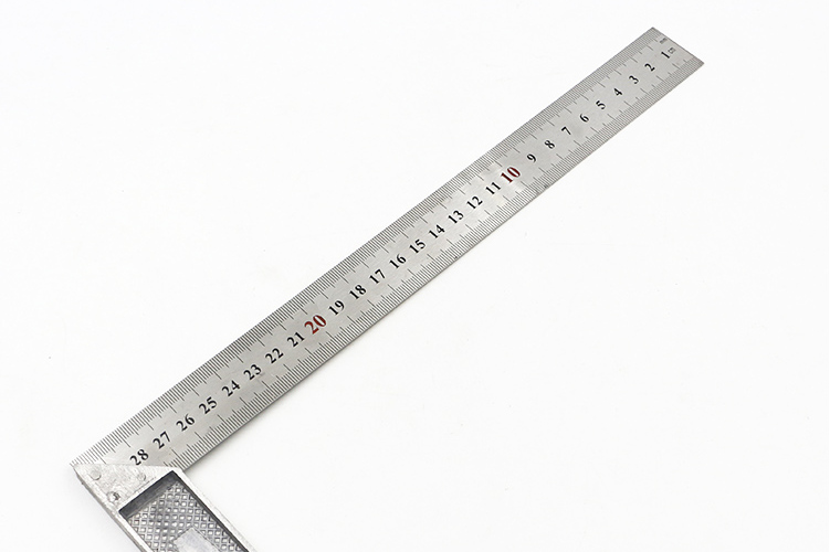 毫米刻度尺