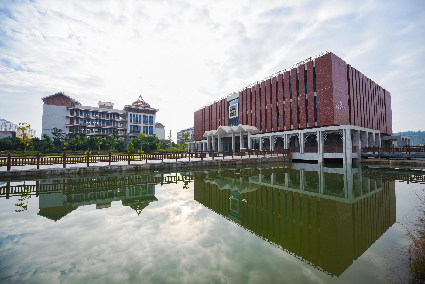 南宁地区教育学院
