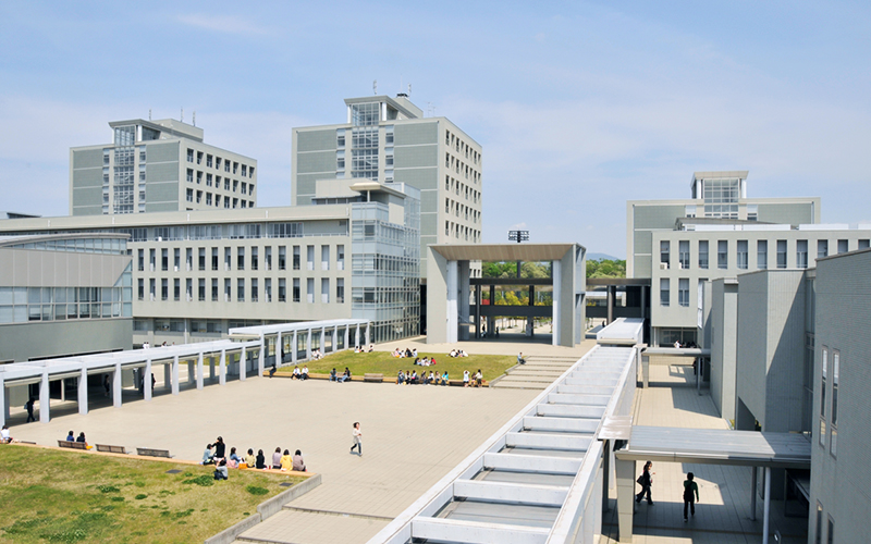爱知县立大学(英文:aichi prefectural university, apu),是位于日本 