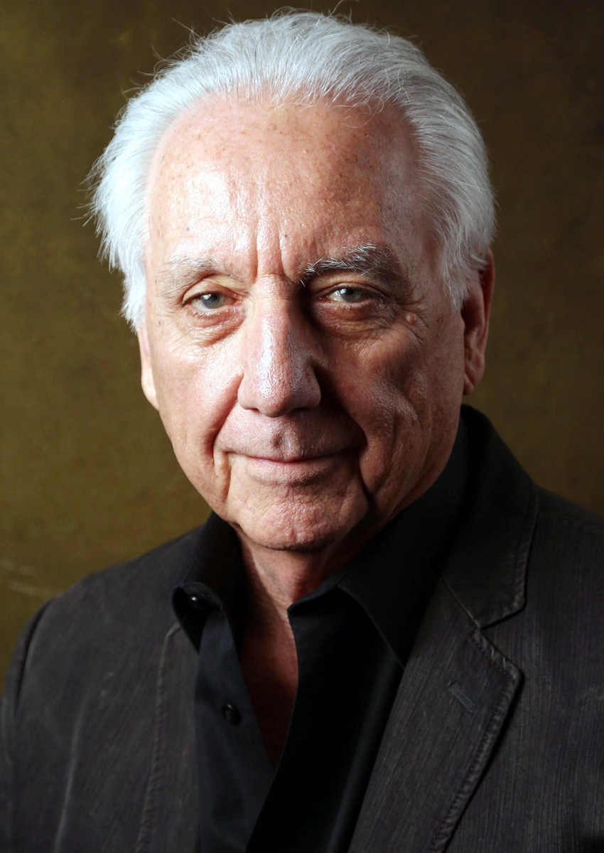 bob gunton