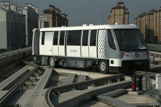 urban rail transit)是指中华人民共和国境内采用专用轨道导向运行的