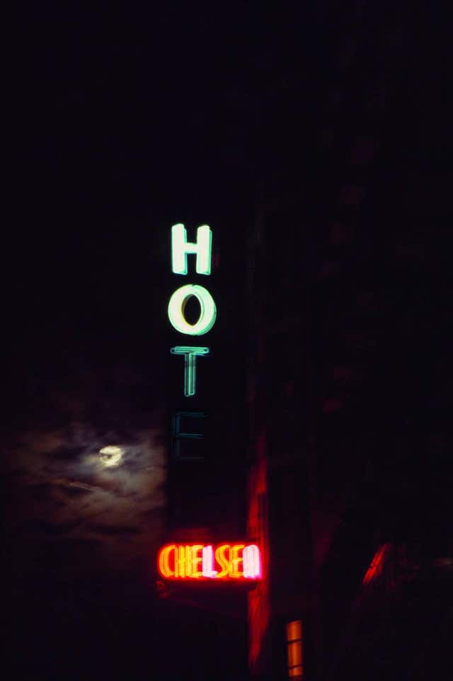  p>linda troeller是一位艺术家. /p>