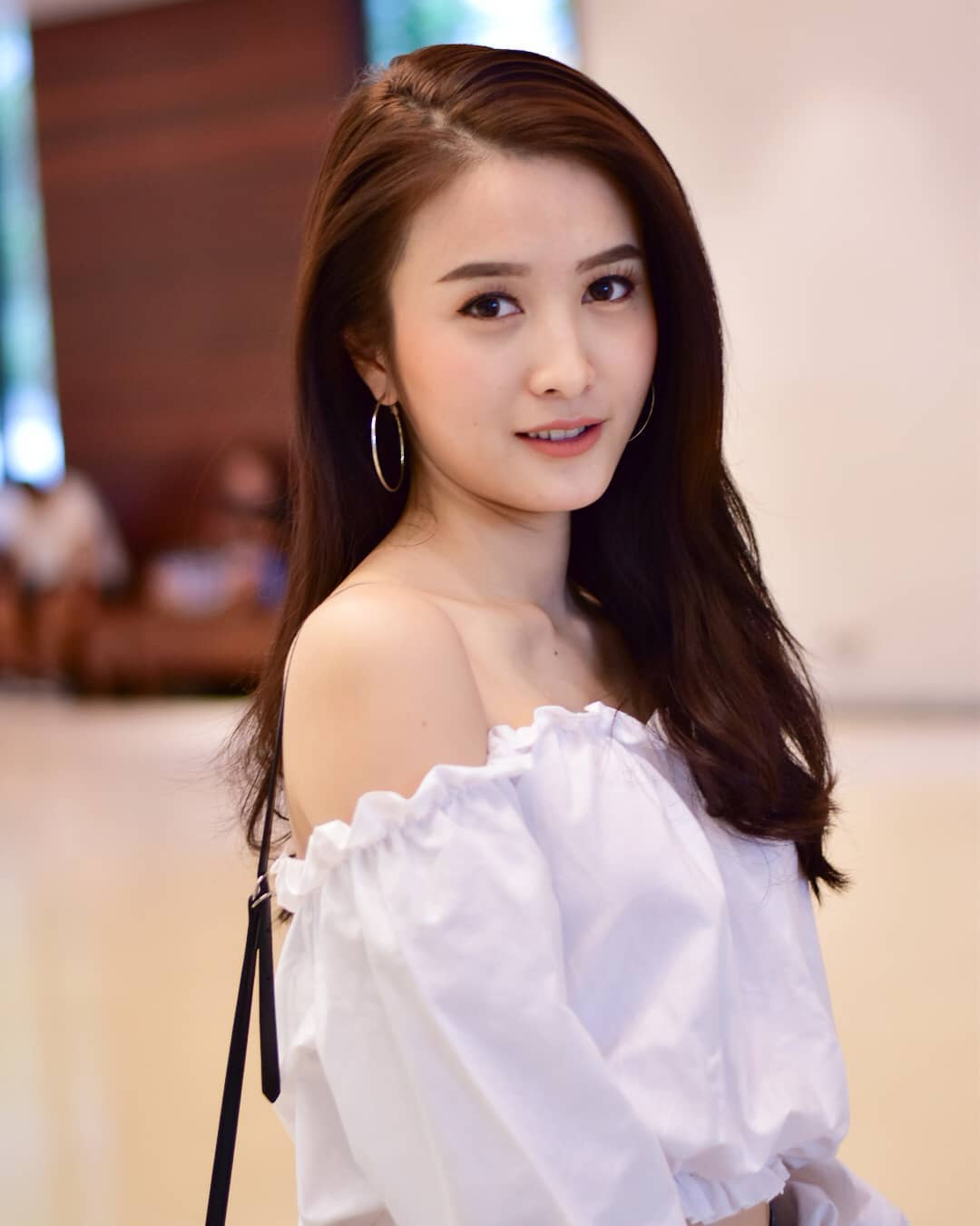 1991年9月29日出生于泰国曼谷,泰国女演员,模特