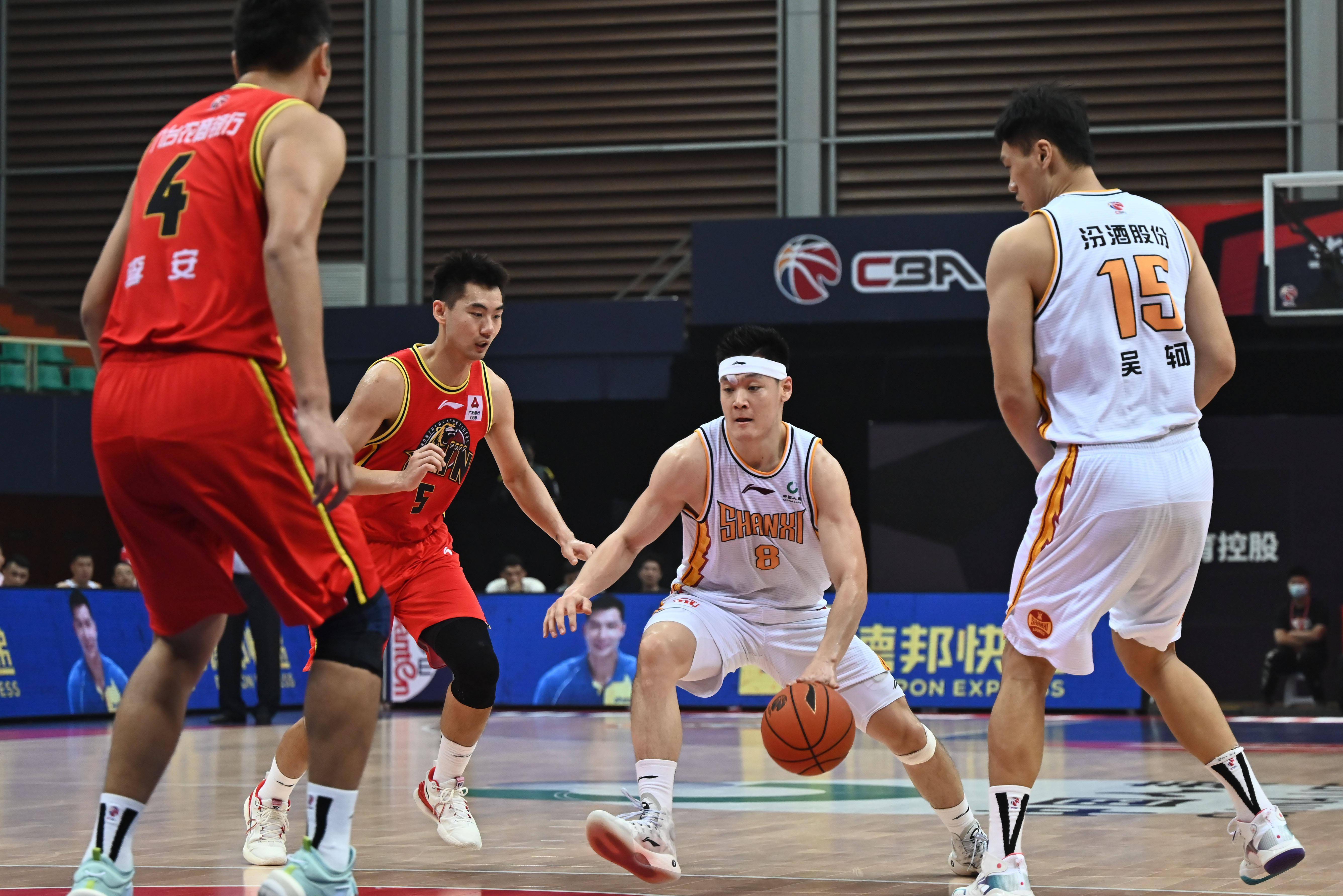 0wuk93w">张宁,1997年2月19日出生于河北省承德市,中国职业篮球运动员