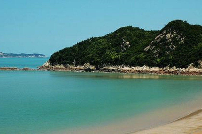 data-lemmaid="5667995">大门岛 /a>东北端的马岙潭,堪称"洞头百岛第