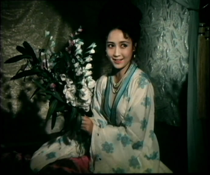  p>魏慧丽,1953年12月25日出生于山东省济南市,中国内地京剧旦行演员