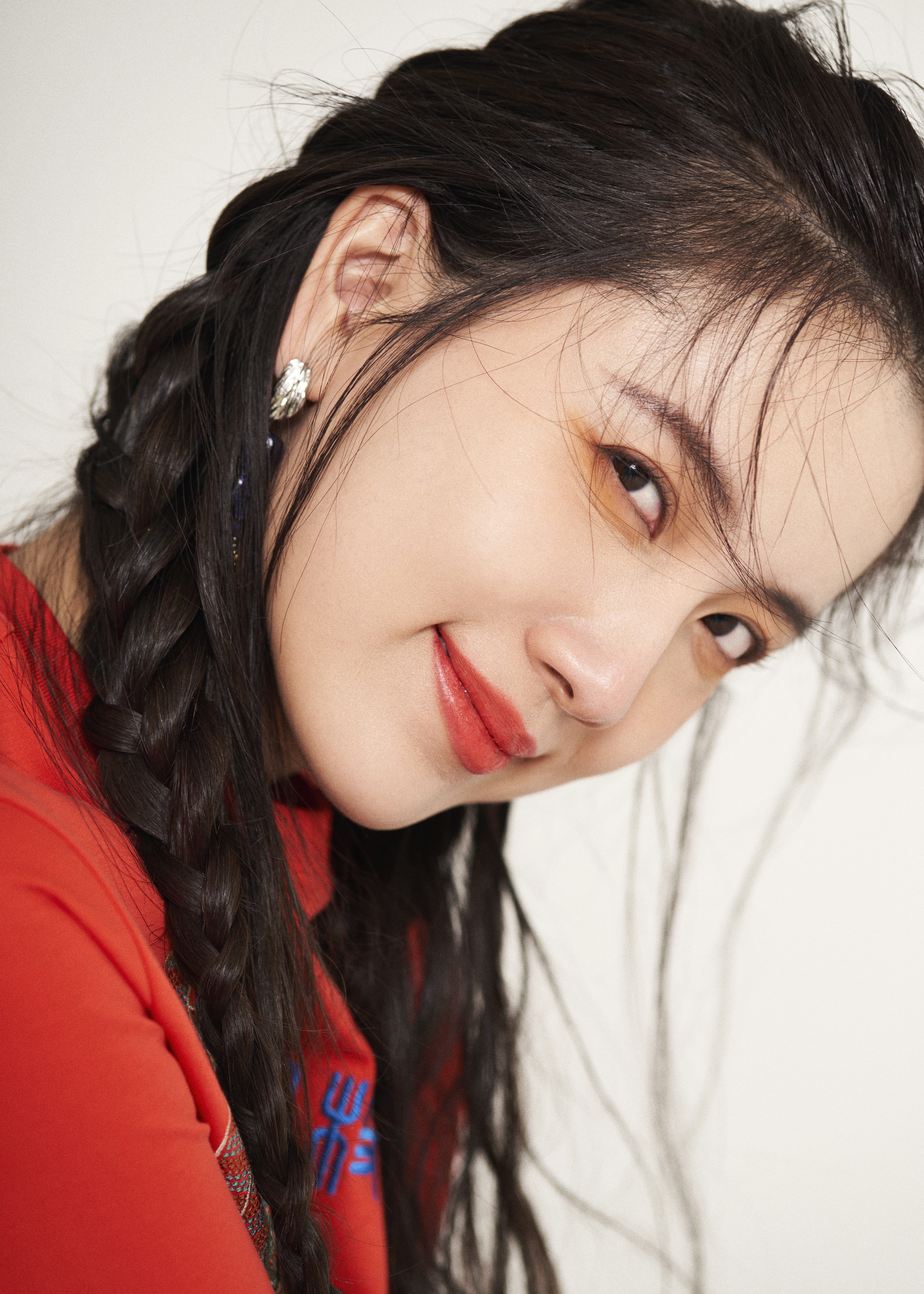  p data-id="gnbsajpjgx">白澜,中国内地影视女演员,毕业于北京电影