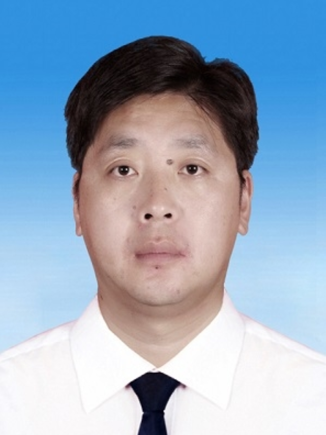 刘强