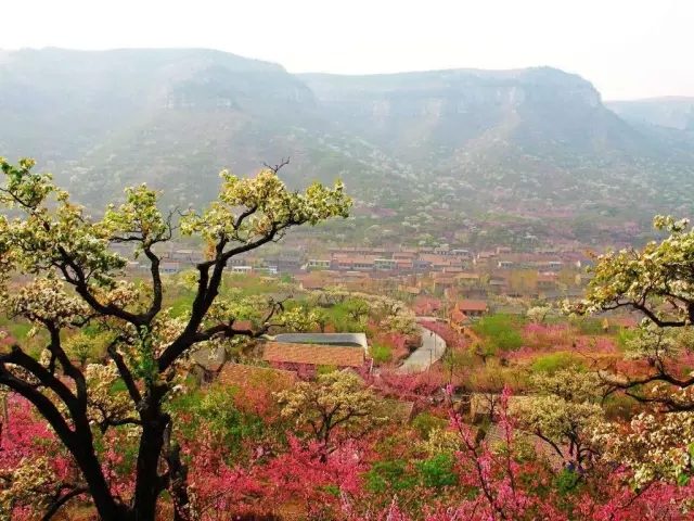 临沂市平邑县九间棚景区